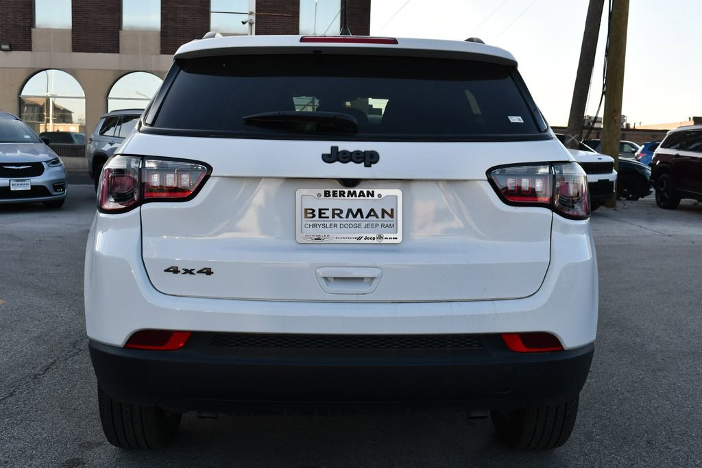 New 2026 Jeep Compass Latitude image 6