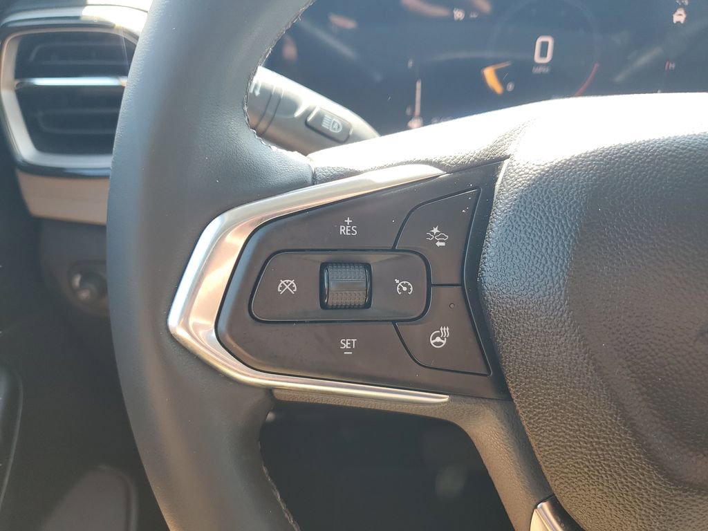 Used 2024 Chevrolet TrailBlazer LT w/ LT Cold Weather Package FWD image 19