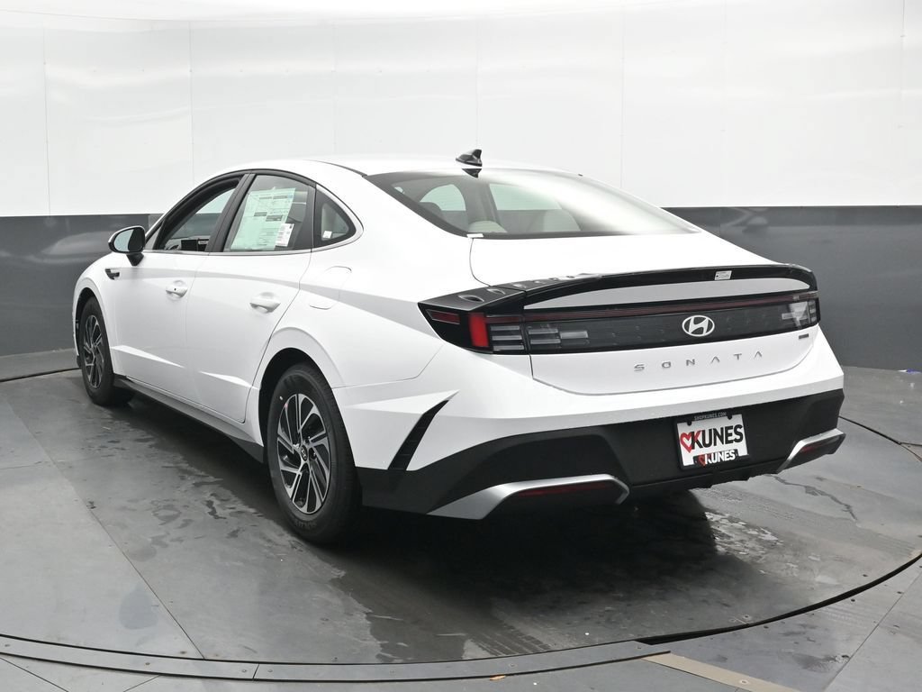 New 2026 Hyundai Sonata Blue FWD image 10