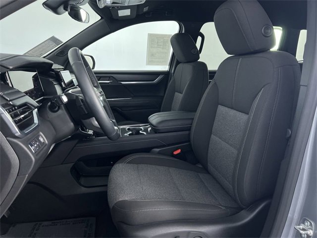 Used 2025 GMC Acadia Elevation image 20