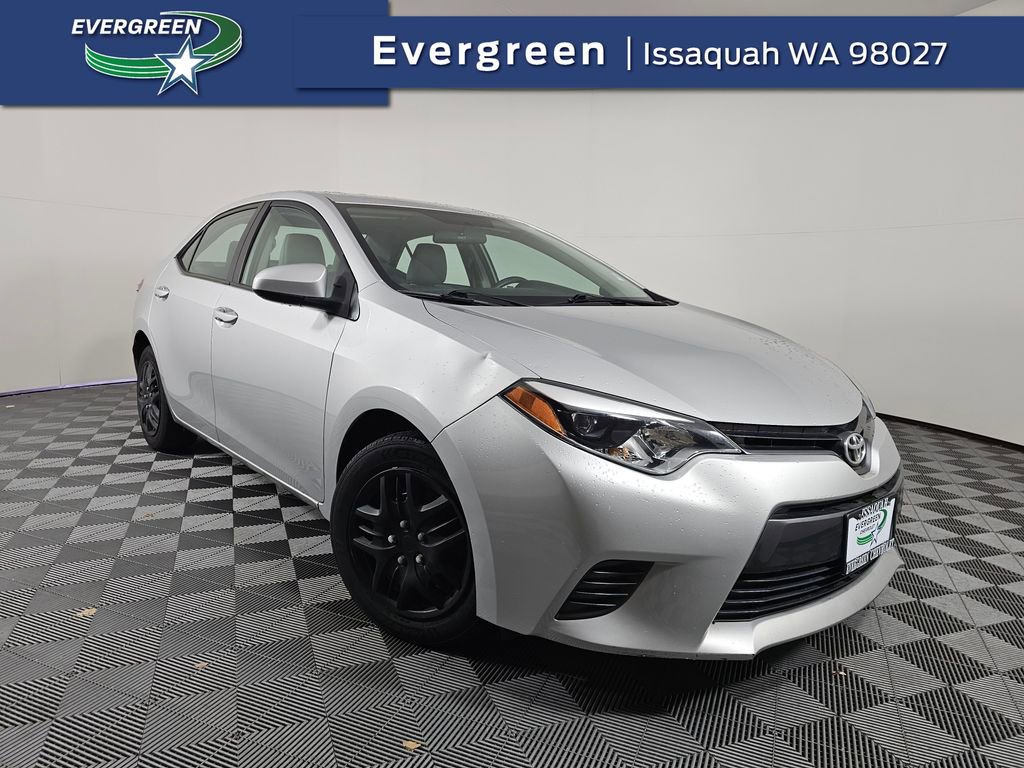 Used 2016 Toyota Corolla LE image 1