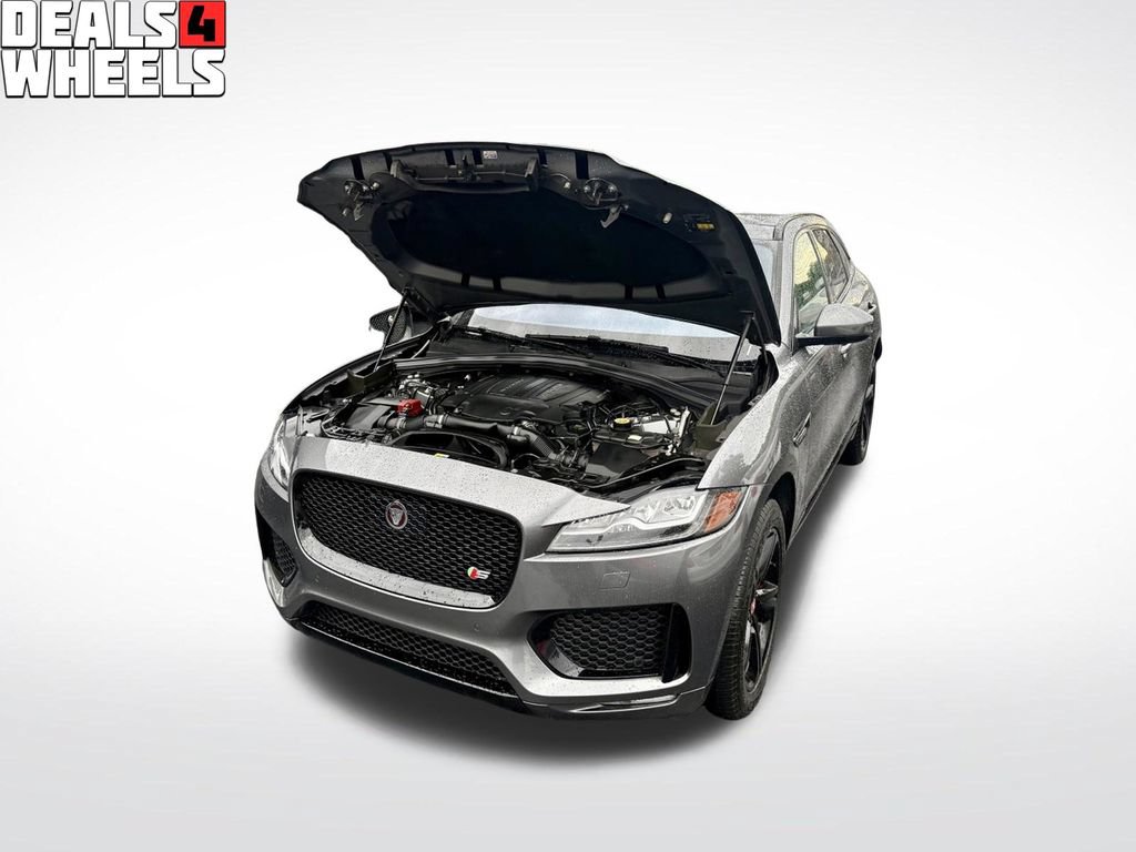 Used 2019 Jaguar F-PACE S AWD/4WD image 7