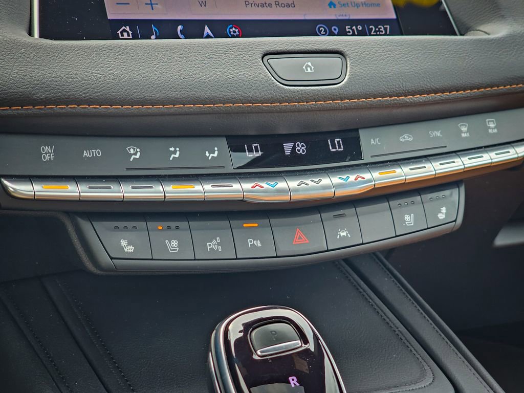 Used 2023 Cadillac XT4 Sport image 27