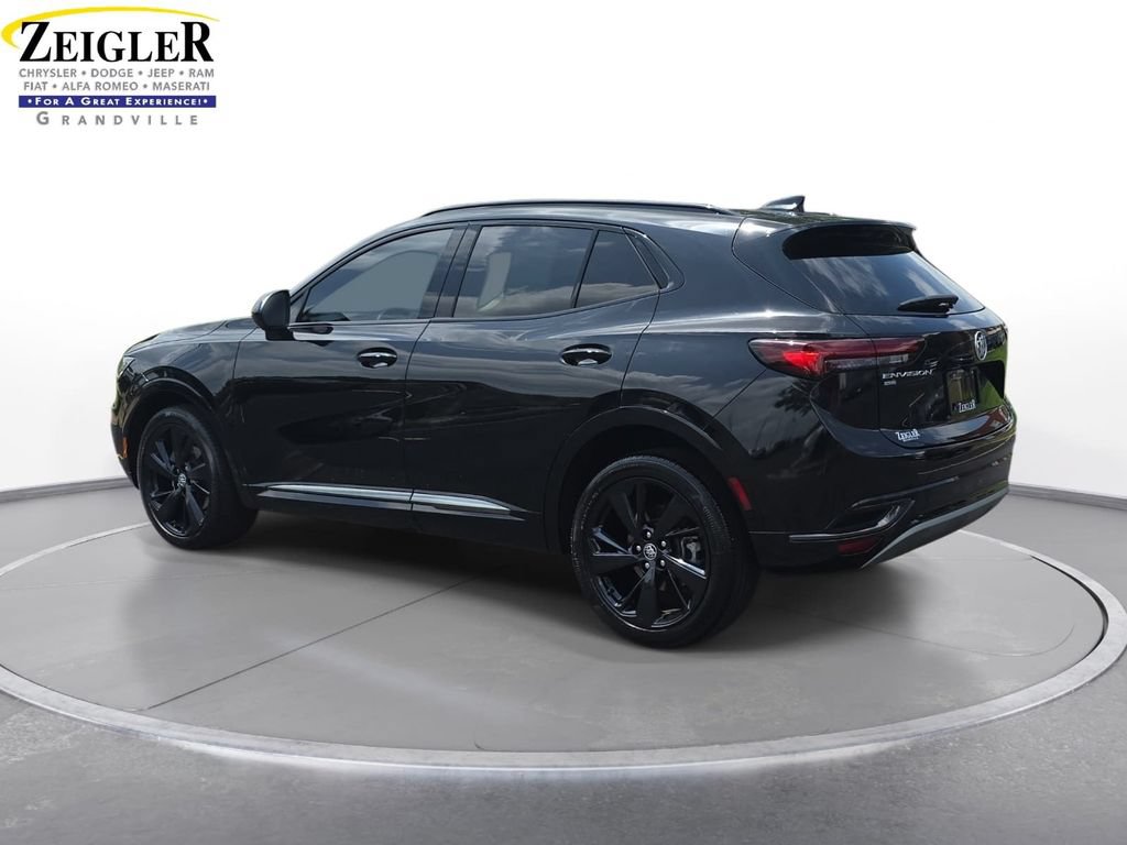 Used 2023 Buick Envision Essence AWD/4WD image 7