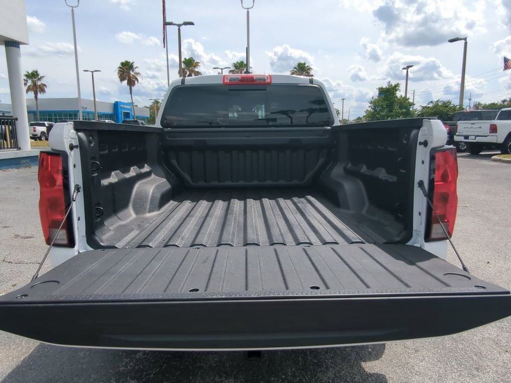 Used 2025 Chevrolet Colorado W/T w/ WT Custom Package RWD image 11