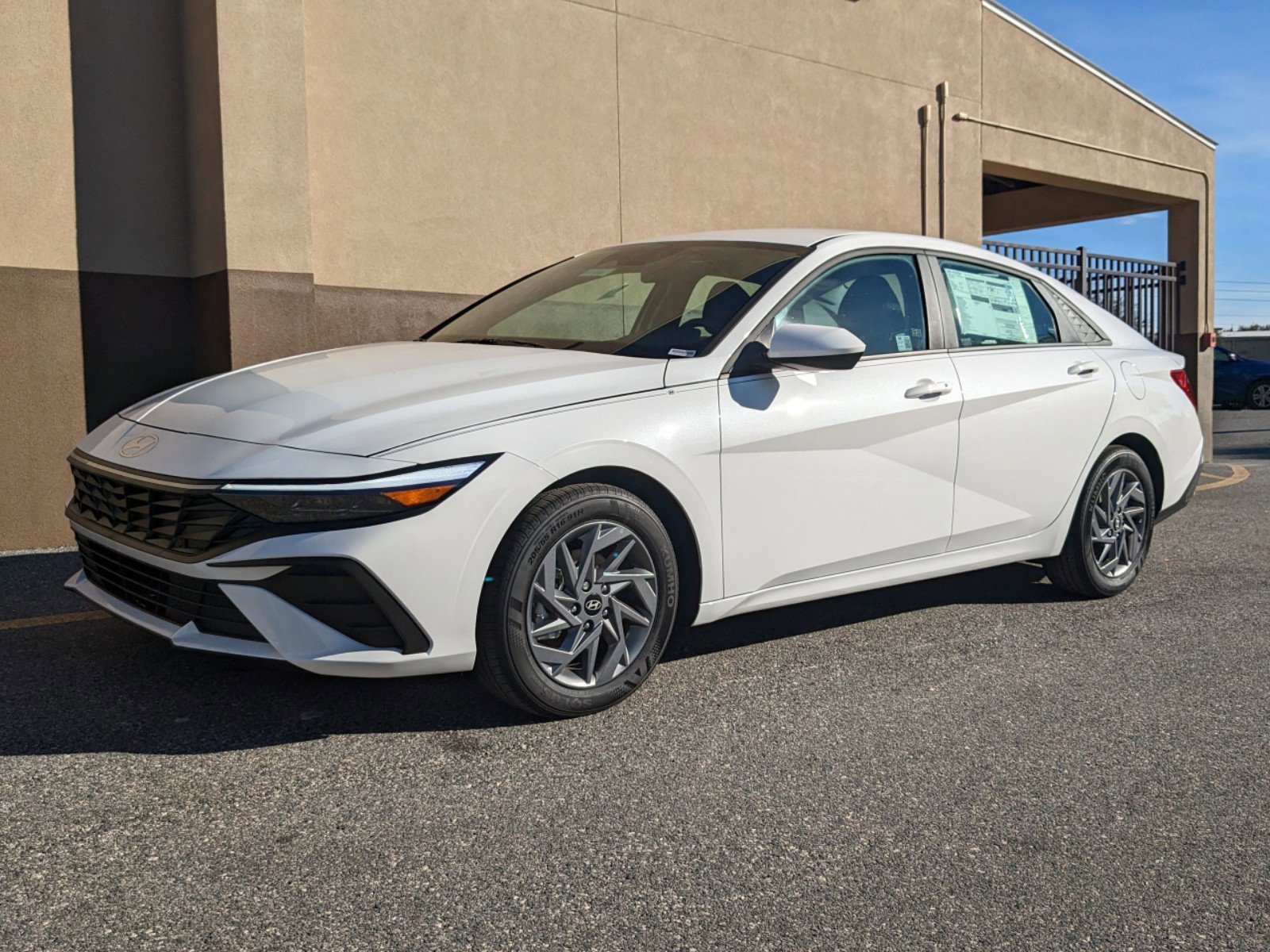 New 2025 Hyundai Elantra Sport image 10