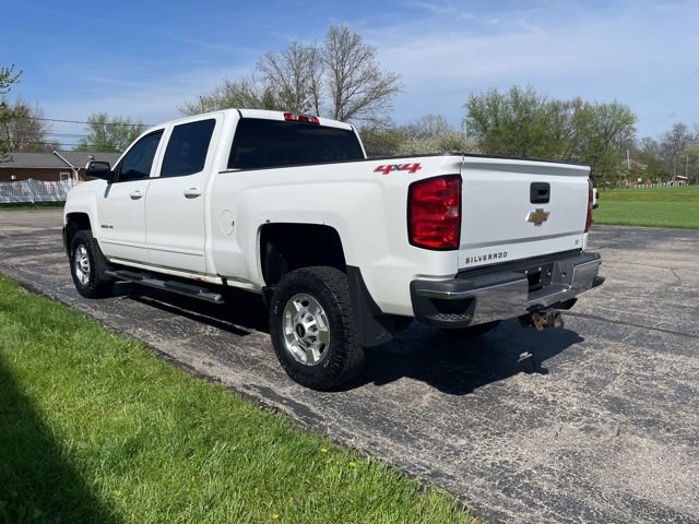 Used 2016 Chevrolet Silverado 2500 LT image 2