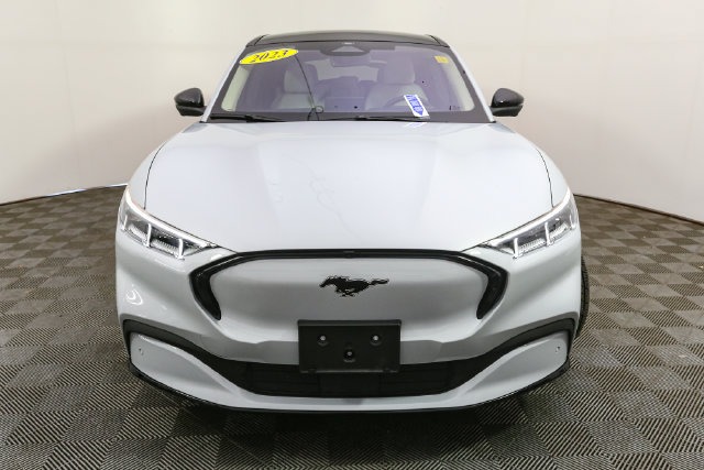 Used 2023 Ford Mustang Mach-E Premium AWD/4WD image 4