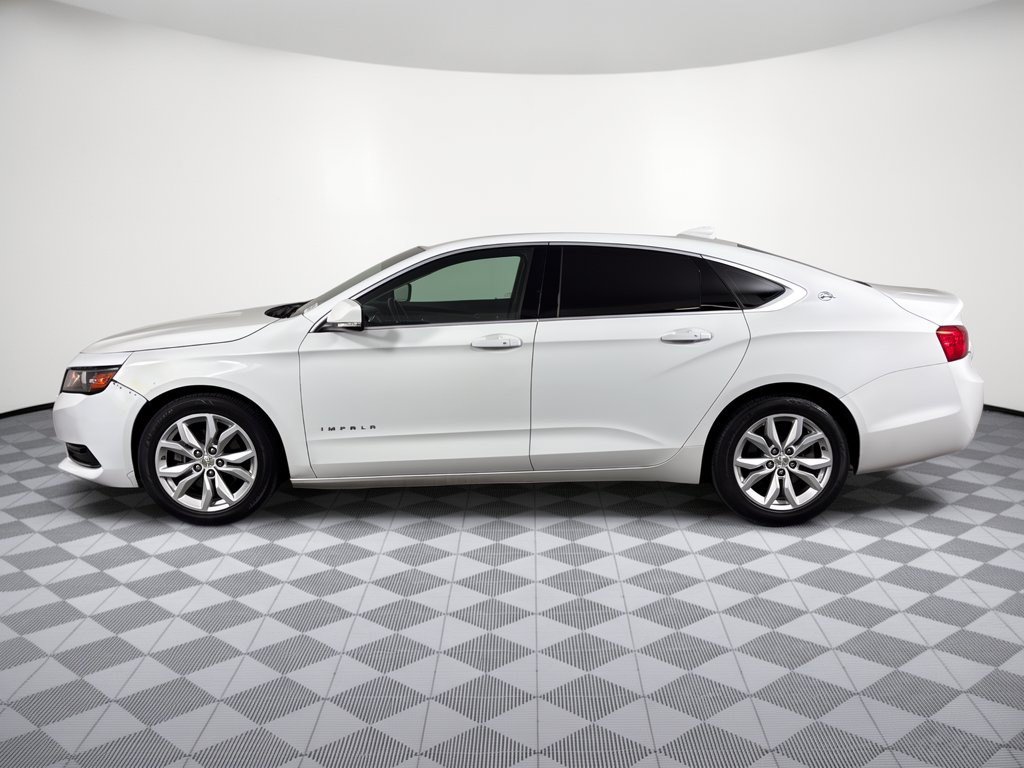 Used 2019 Chevrolet Impala LT FWD image 2