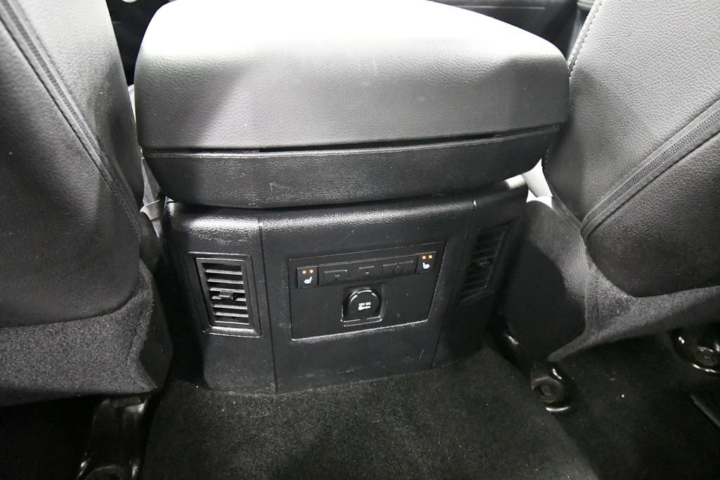 Used 2015 RAM 2500 Laramie w/ Protection Group AWD/4WD image 17