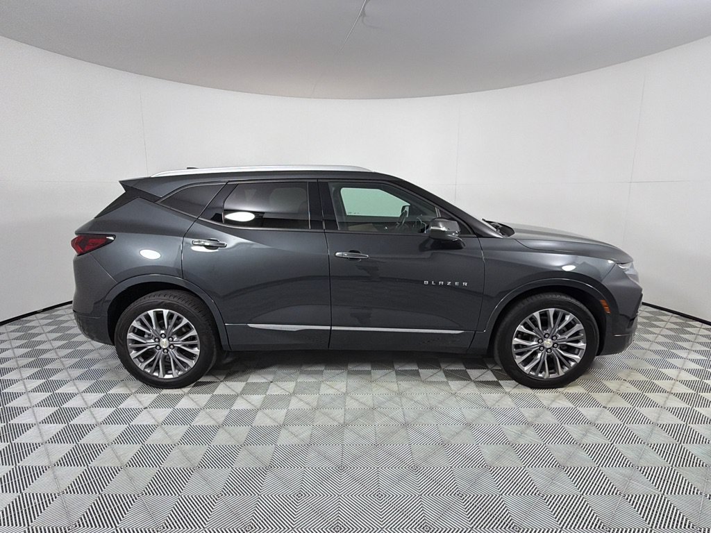 Used 2020 Chevrolet Blazer Premier AWD/4WD image 4
