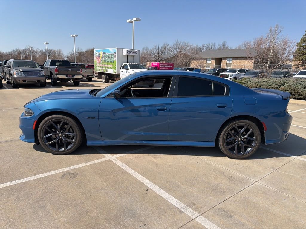 Used 2023 Dodge Charger R/T w/ Blacktop Package image 4