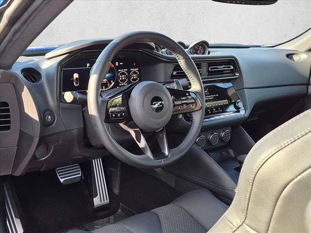 Used 2025 Nissan Z Performance w/ Floor Mat Package RWD image 10