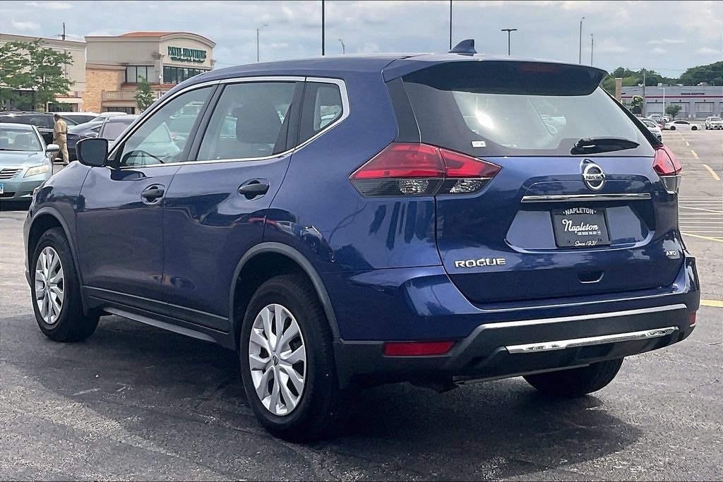 Used 2017 Nissan Rogue S AWD/4WD image 13