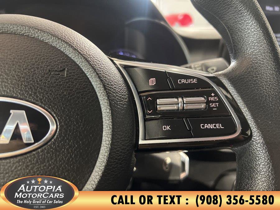 Used 2020 Kia Forte LXS FWD image 24