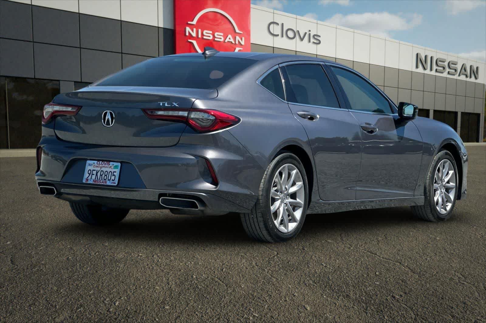 Used 2023 Acura TLX FWD image 3