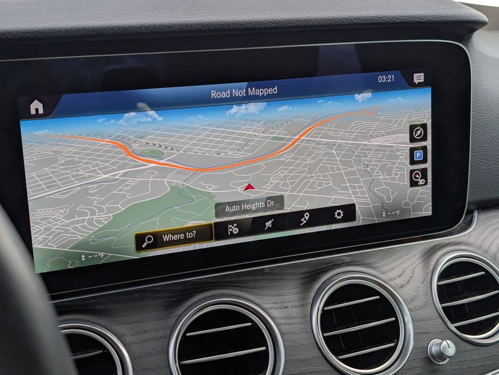 Used 2022 Mercedes-Benz E 350 4MATIC Sedan image 16