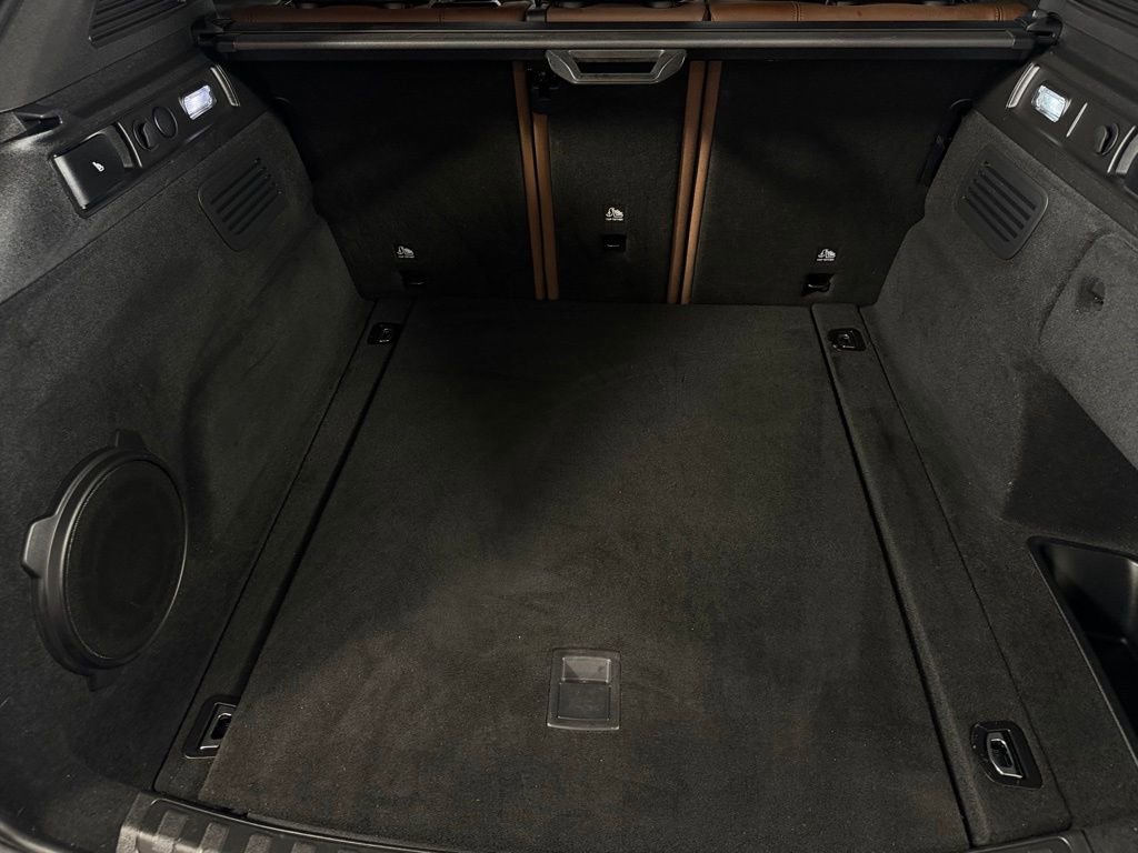 Used 2023 Alfa Romeo Stelvio Ti image 37