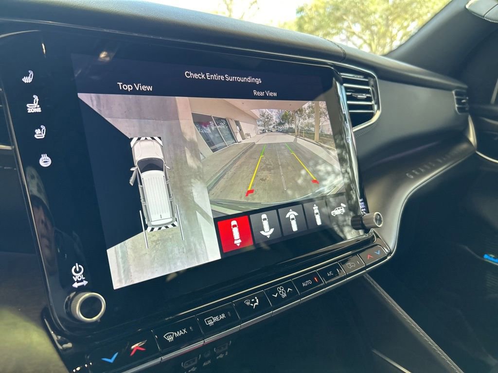 Used 2024 Jeep Grand Wagoneer L 4WD image 9