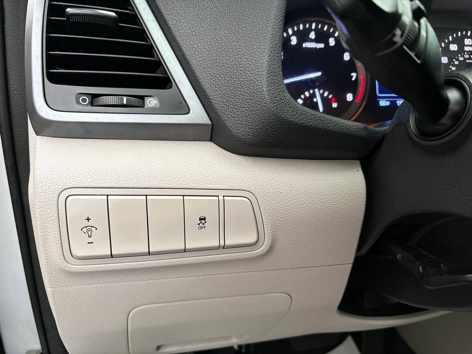 Used 2018 Hyundai Tucson SEL image 46