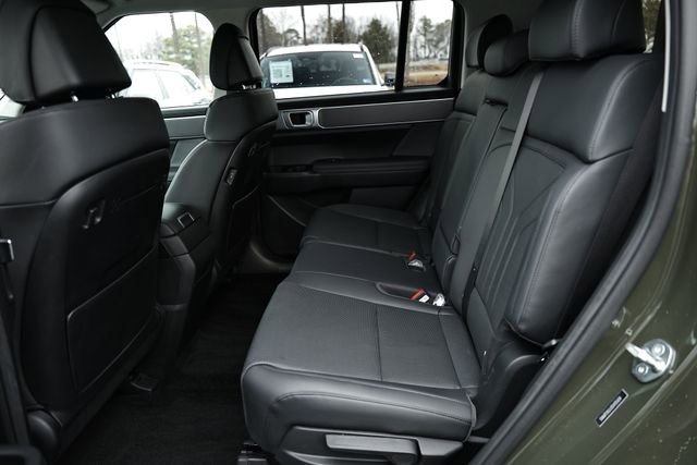 Certified 2025 Hyundai Santa Fe SEL image 24