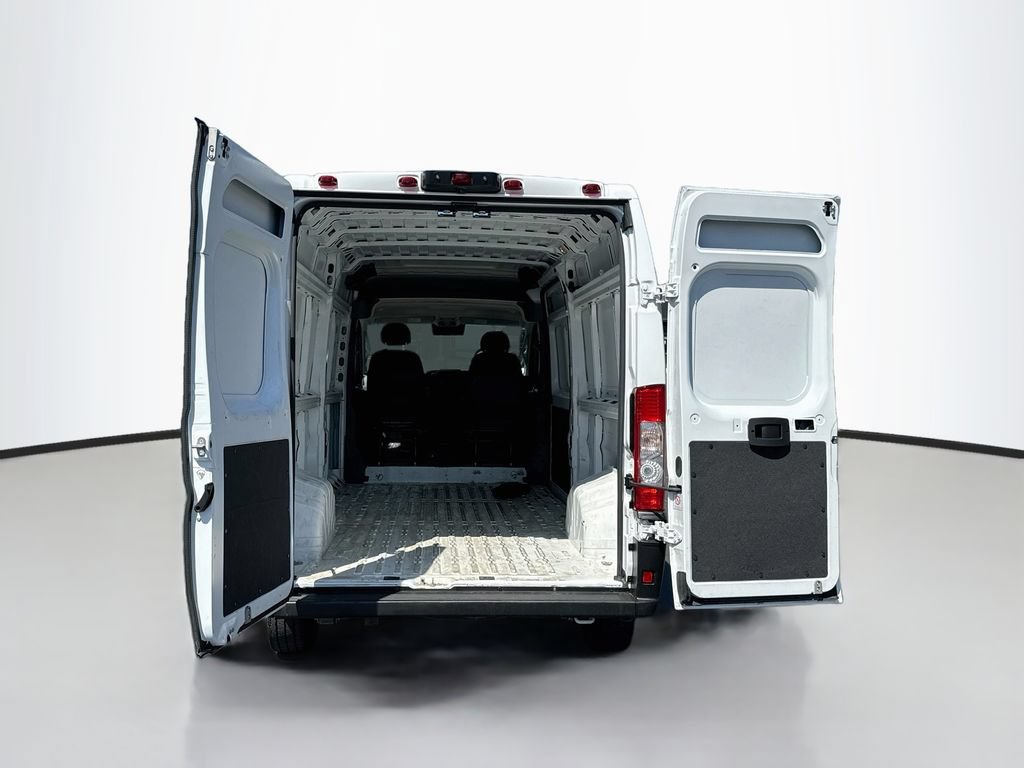 Used 2023 RAM ProMaster 3500 FWD image 10
