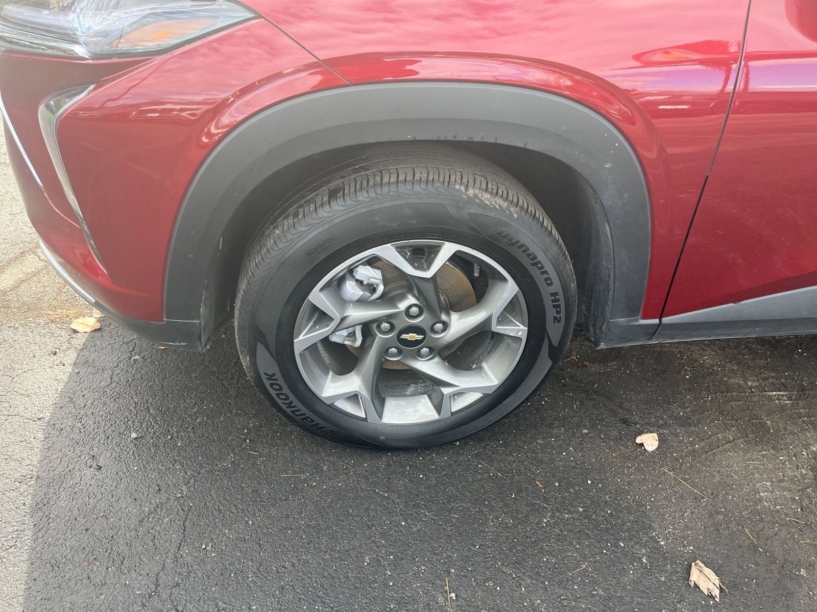 Used 2025 Chevrolet Trax LT image 28