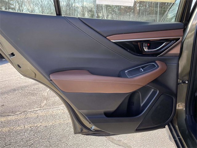 Used 2022 Subaru Outback Touring image 16