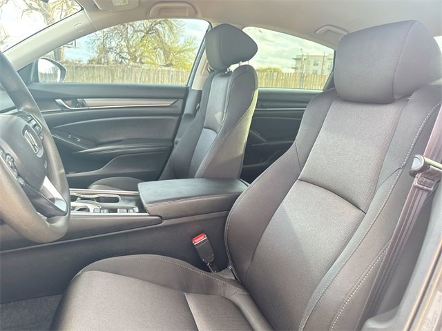 Used 2022 Honda Accord LX image 17