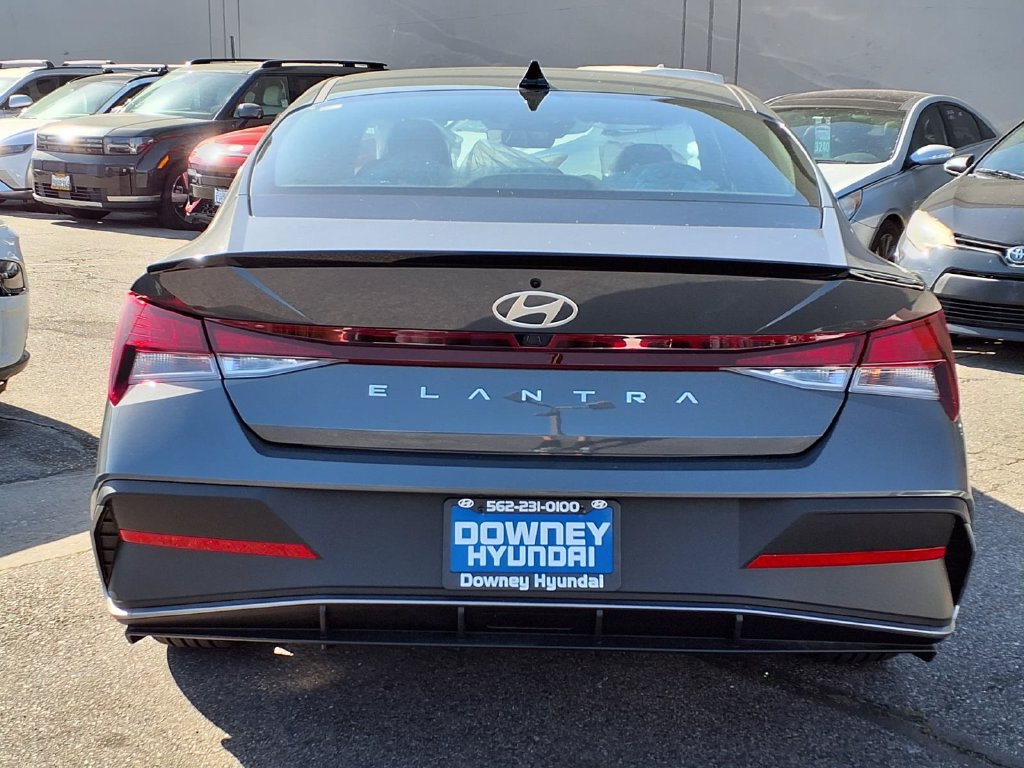 New 2026 Hyundai Elantra Sport FWD image 5