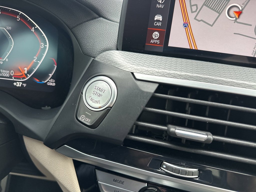 Used 2021 BMW X4 xDrive30i w/ M Sport Package image 17