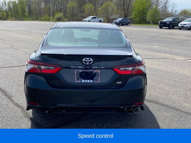 Used 2023 Toyota Camry SE FWD image 4
