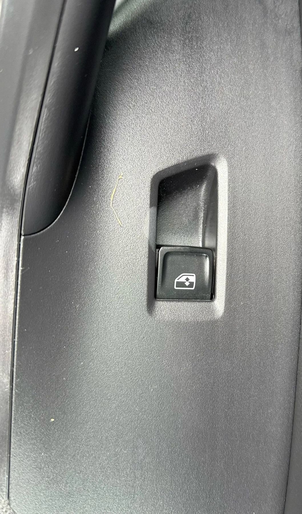 Used 2019 Volkswagen Jetta S w/ Driver Assistance Package FWD image 35