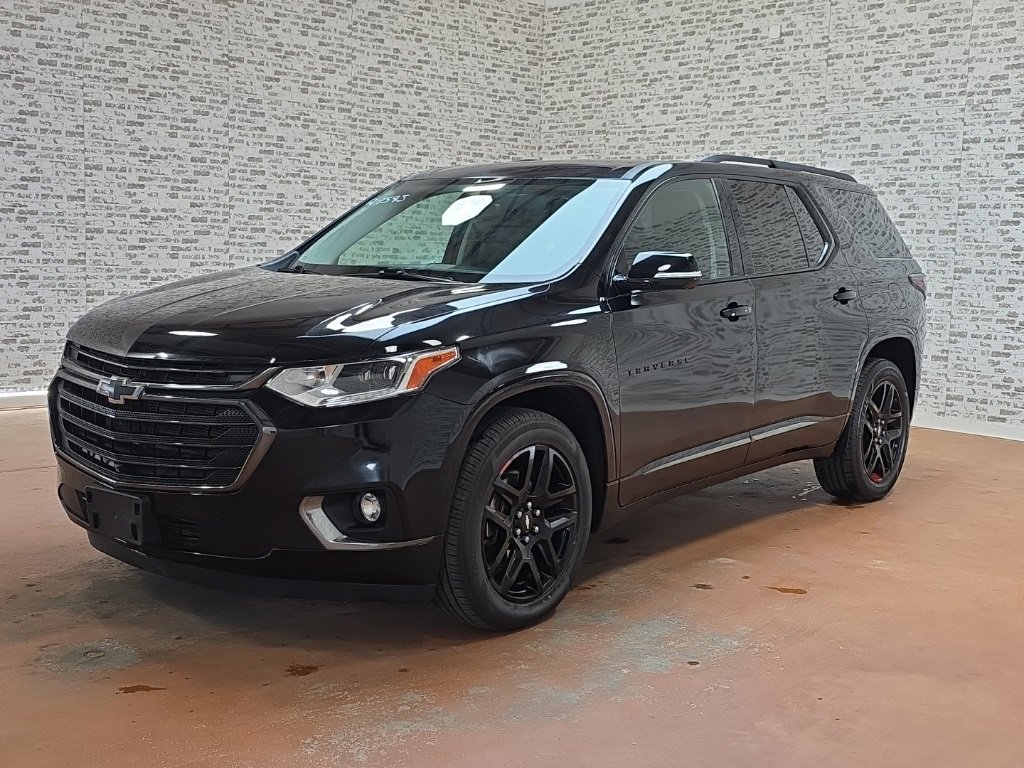 Used 2020 Chevrolet Traverse Premier w/ Redline Edition image 3