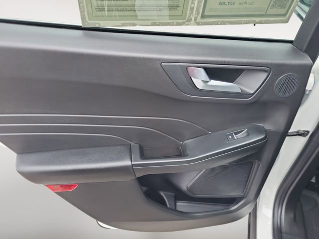 Used 2024 Ford Escape SE w/ PHEV Premium Package image 21