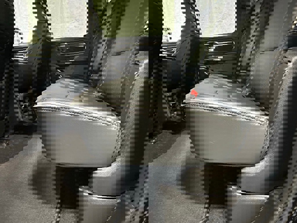 Used 2025 RAM 1500 Laramie image 41