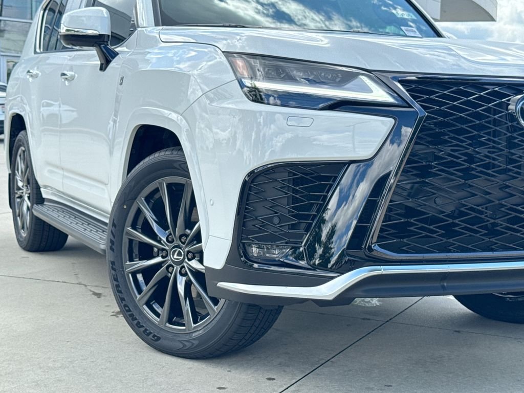 New 2026 Lexus LX 700h F Sport AWD/4WD image 9
