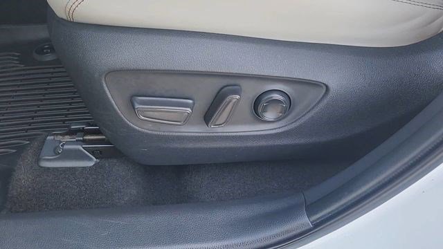 Used 2024 Toyota RAV4 Limited w/ Weather Package image 9