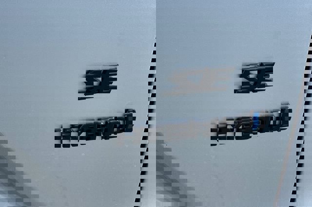 Used 2024 Toyota Corolla Cross SE AWD/4WD image 32