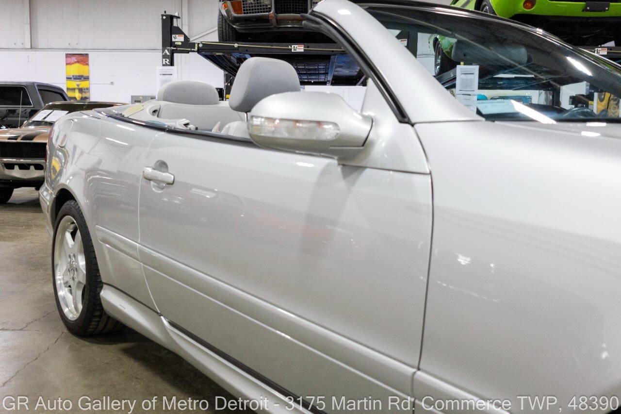 Used 2003 Mercedes-Benz CLK 430 Cabriolet image 25