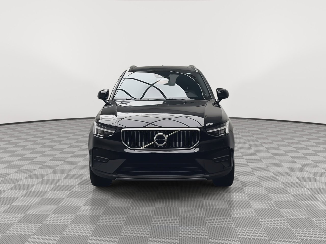 Used 2025 Volvo XC40 B5 Core image 34