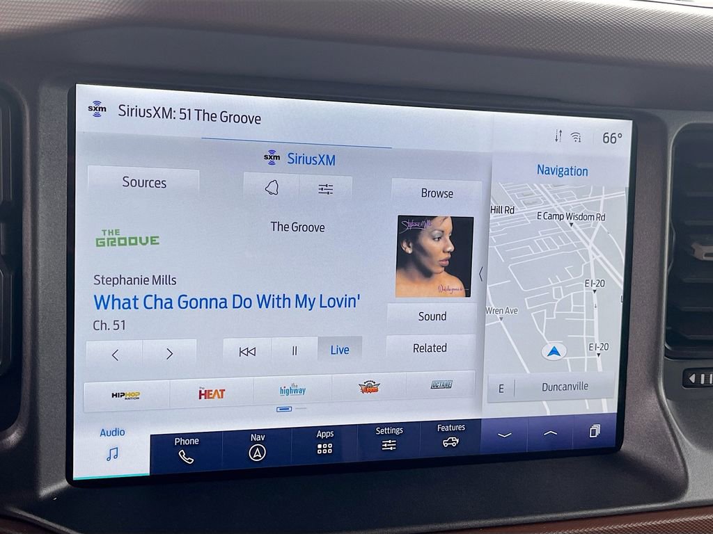 Used 2024 Ford Bronco Outer Banks image 15