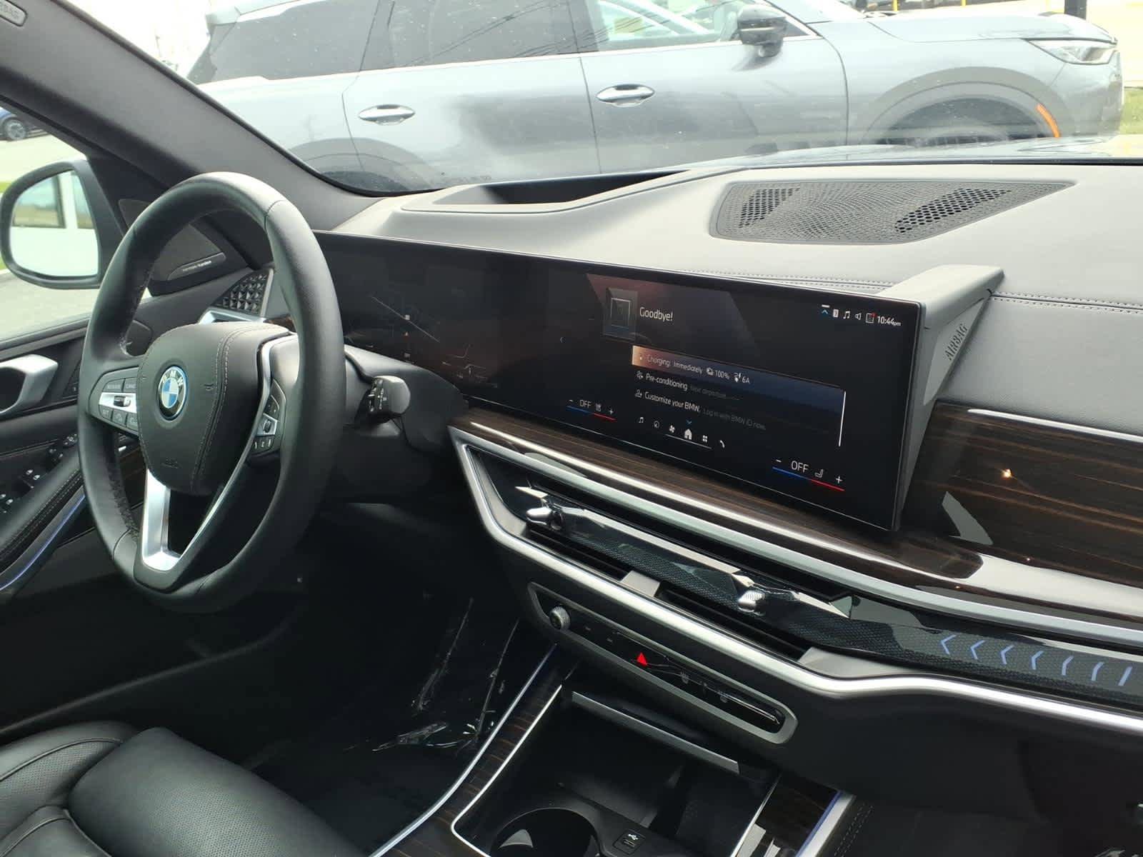 Used 2025 BMW X5 xDrive50e image 19