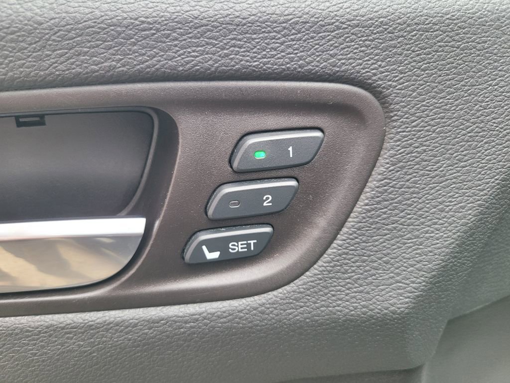 Used 2019 Acura MDX A-Spec image 22