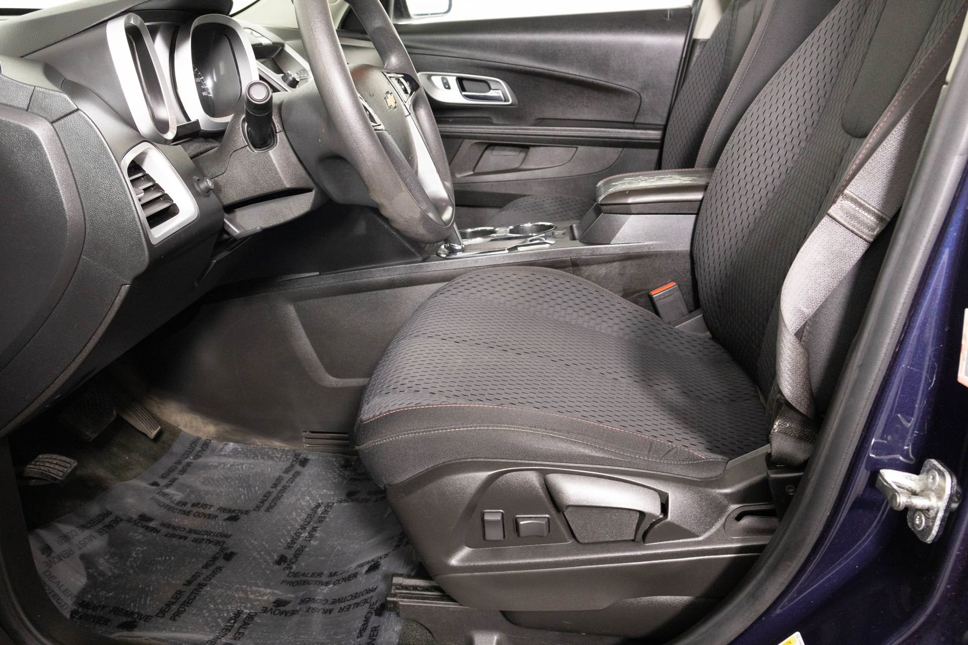 Used 2015 Chevrolet Equinox LS image 17