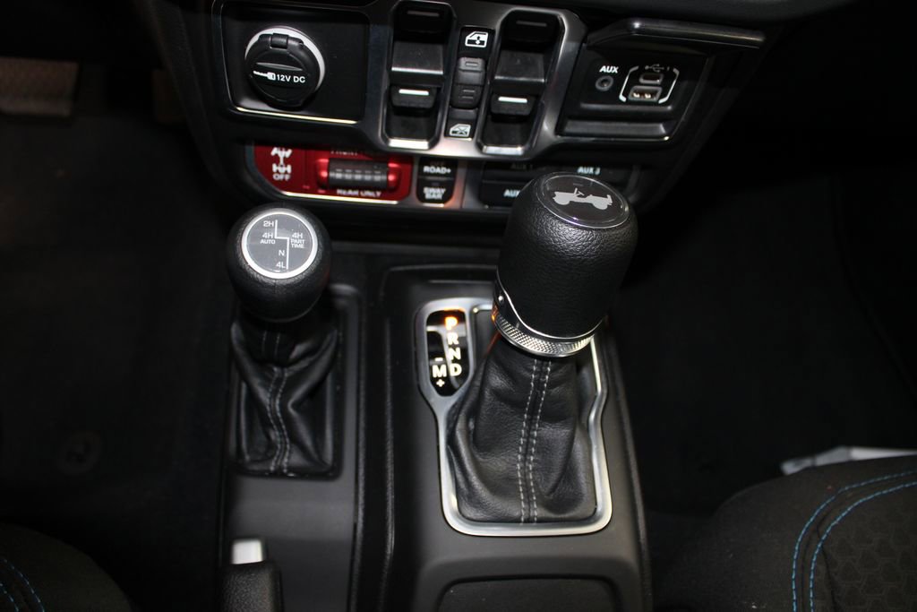 Used 2025 Jeep Wrangler Unlimited Rubicon 4xe w/ Convenience Group image 29