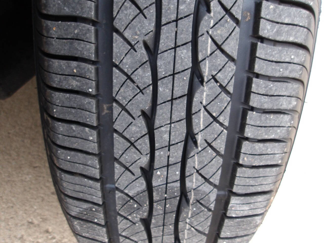 Used 2013 Chevrolet Equinox LT w/ Driver Convenience Package image 42