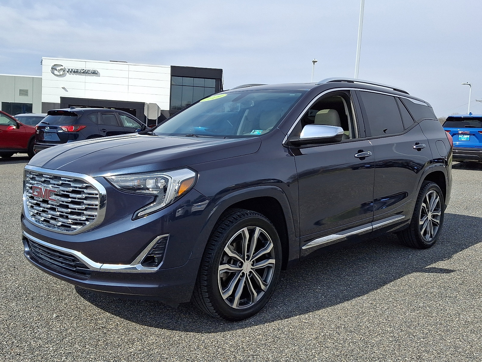 Used 2019 GMC Terrain Denali AWD/4WD image 3