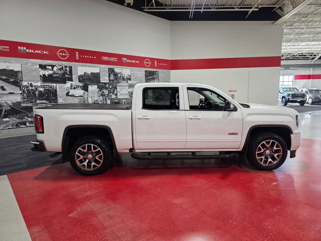 Used 2017 GMC Sierra 1500 SLT image 2