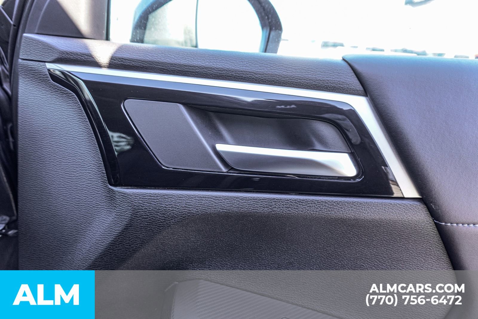 Used 2025 Mitsubishi Outlander SE image 52